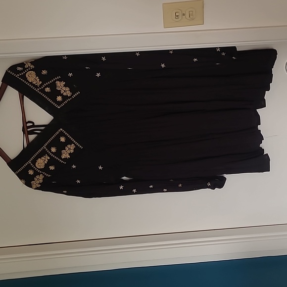 NWT Black Dress - In Loom - Size Large - Picture 1 of 6